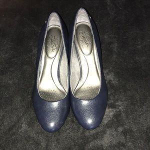 Navy Blue LifeStride Heels